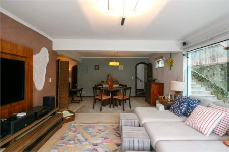 Casa Térrea à venda com 3 quartos, sendo 2 suítes,  em Brooklin Paulista, São Paulo, SP