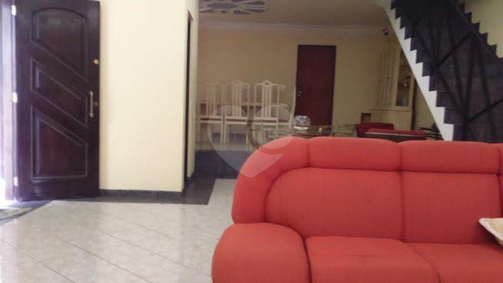 Sobrado à venda com 4 quartos, sendo 3 suítes, em Vila Maria Alta, São Paulo, SP