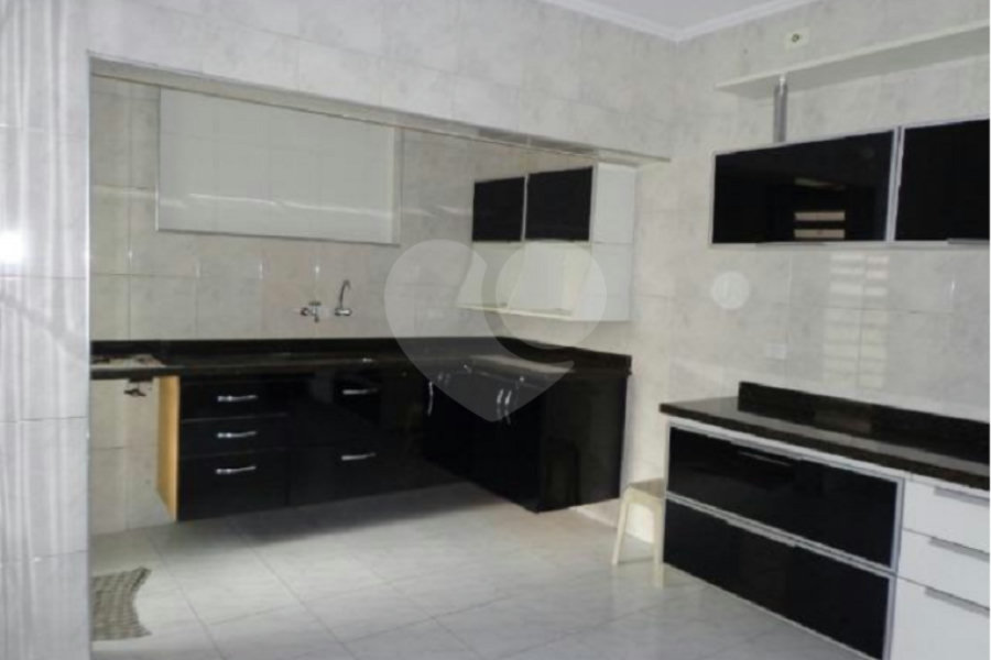 Casa à venda com 2 quartos, sendo 1 suíte, em Tremembé, São Paulo, SP