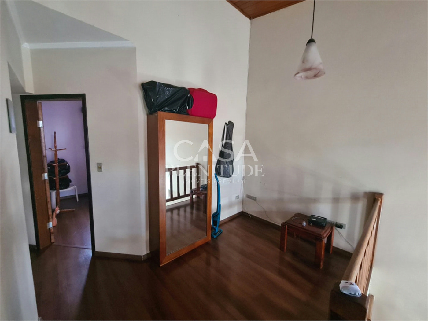 Casa em condomínio à venda com 3 quartos, sendo 1 suíte, em Granja Olga I, Sorocaba, SP