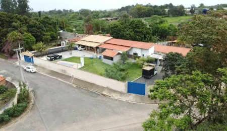 Chácara à venda com 4 quartos, sendo 2 suítes,  em João Jabour, Salto, SP