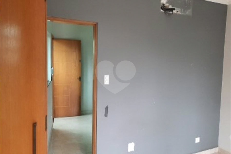Sobrado à venda com 3 quartos, sendo 1 suíte, em Parque Edu Chaves, São Paulo, SP