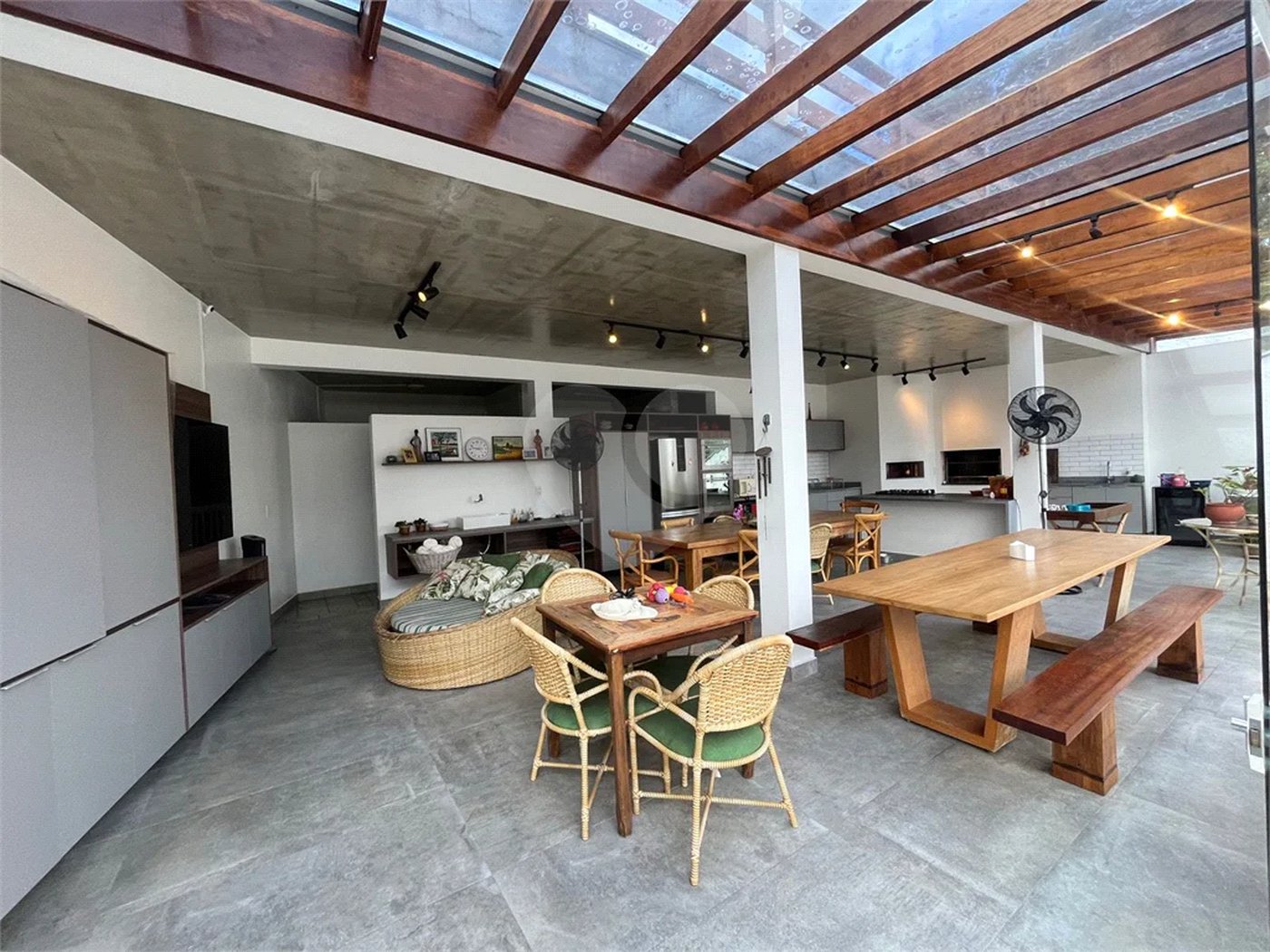 Casa à venda com 5 suítes em Tremembé, São Paulo, SP
