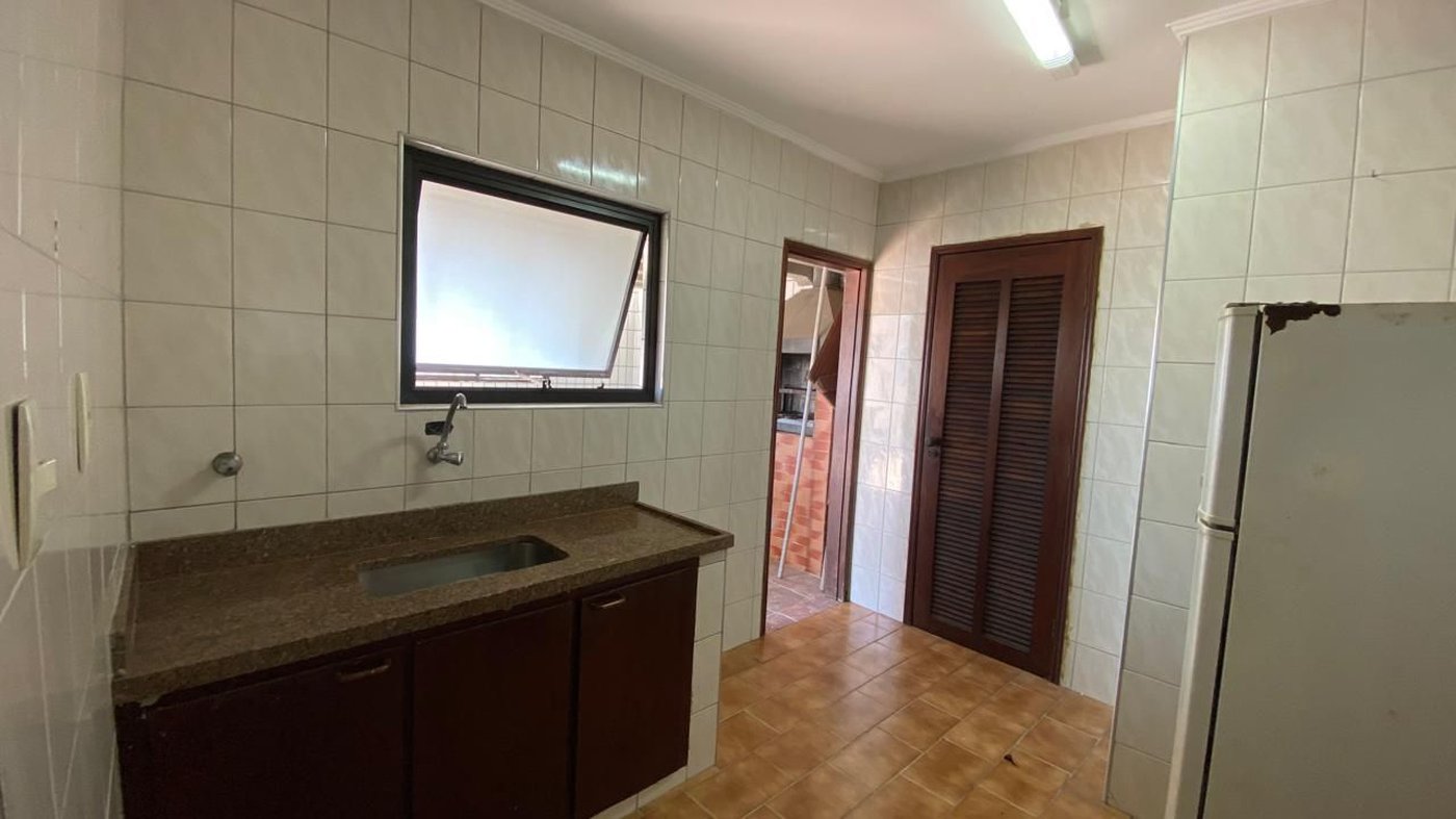 Cobertura com 4 dormitórios à venda, 400 m² por R$ 2.580.000,00 - Ponta da Praia - Santos/SP