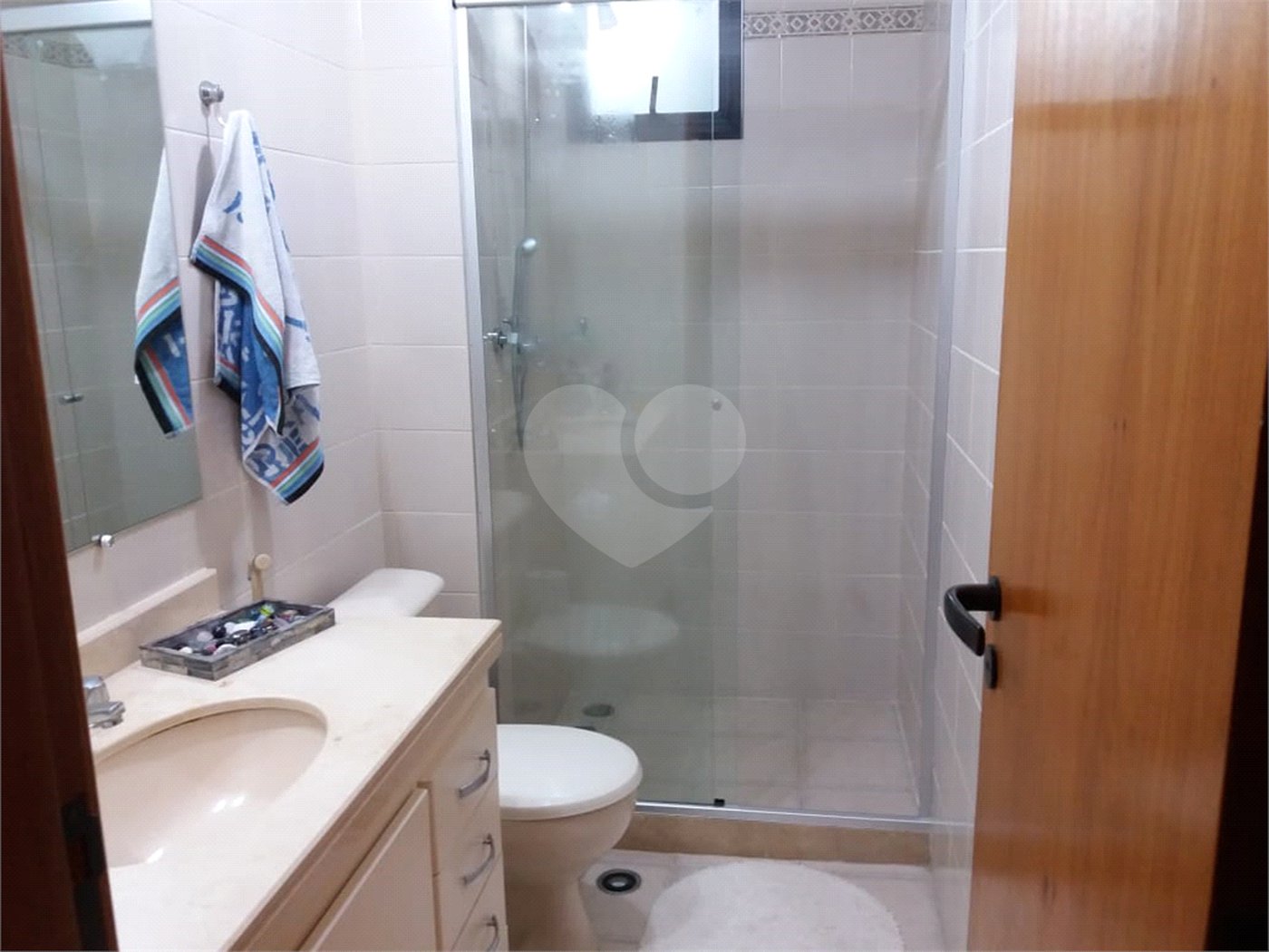Apartamento à venda com 3 quartos, sendo 1 suíte, em Alto da Lapa, São Paulo, SP