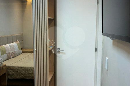 Apartamento à venda com 2 quartos em Santo Amaro, São Paulo, SP