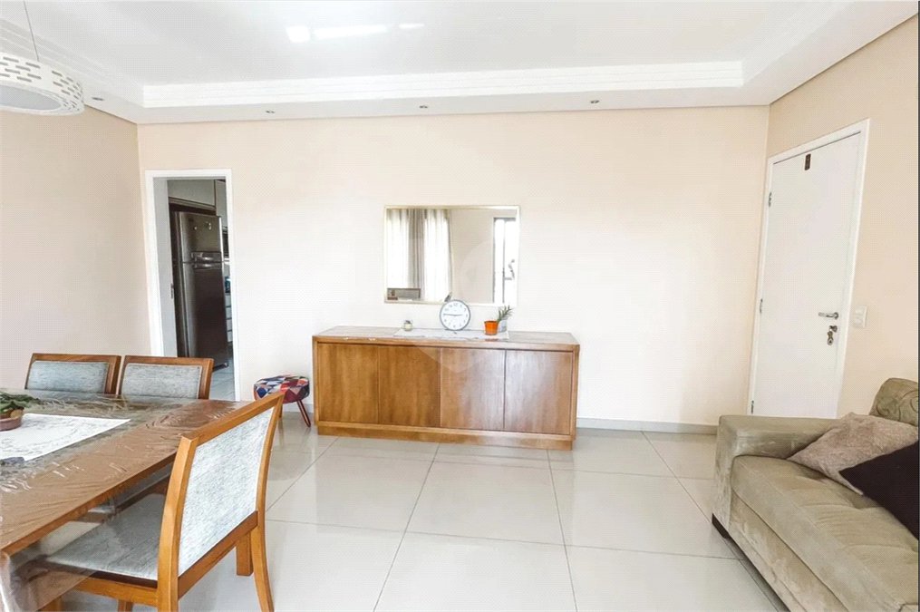 Apartamento à venda com 3 suítes em Santa Teresinha, São Paulo, SP