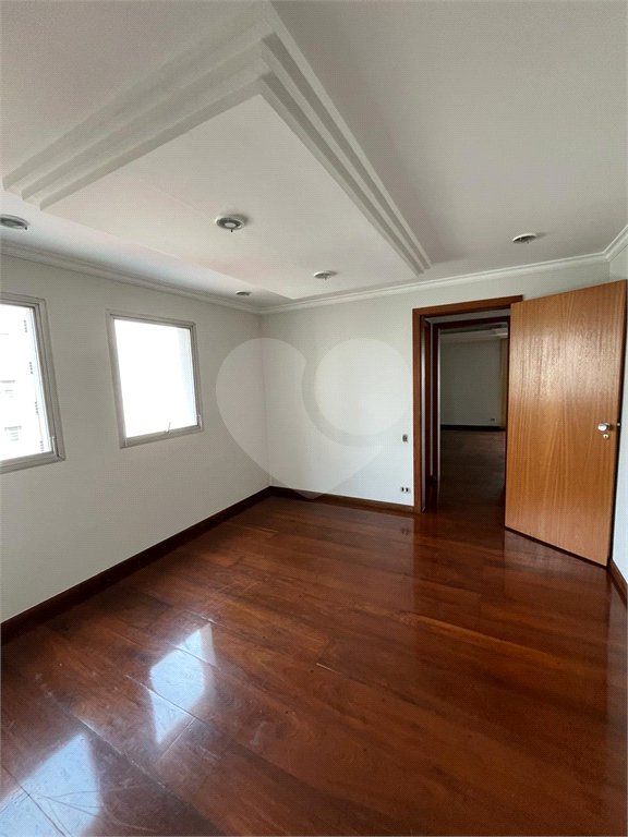 Apartamento à venda com 3 suítes em Aclimação, São Paulo, SP