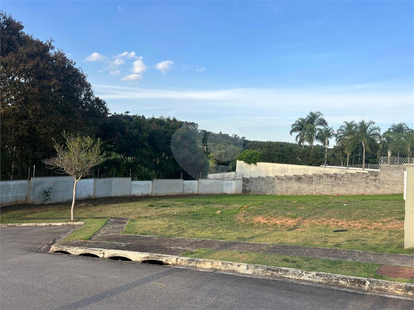 Terreno à venda no condomínio Resedás, Jundiaí - SP