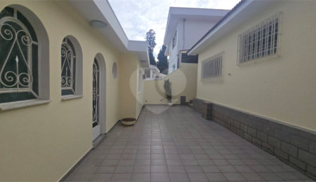 Casa Térrea à venda com 2 quartos em Jardim Londrina, São Paulo, SP