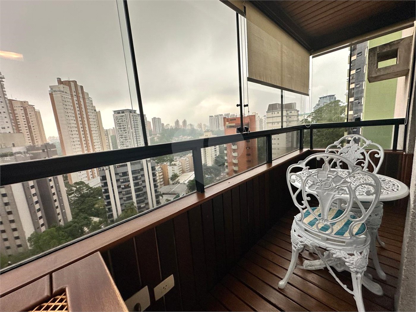 Apartamento à venda com 4 quartos, sendo 3 suítes,  em Vila Andrade, São Paulo, SP