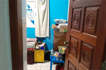 Casa à venda com 3 quartos em Campo Grande, Rio de Janeiro, RJ