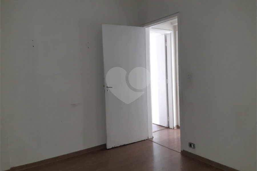 Apartamento de 87m² localizado na avenida principal do bairro de Santana, uma das regiões mais valorizadas da Zona Norte!