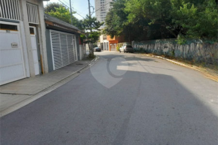 Casa a venda na Vila Brasilino Machado, 3 dormitórios, suite, 2 vagas, churrasqueira e vista panorâmica