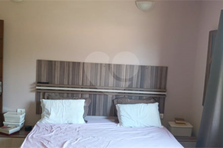 Chácara à venda com 3 quartos, sendo 2 suítes,  em Monterrey, Louveira, SP