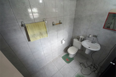 Casa de 292m² de terreno à venda - Vila Pirajussara