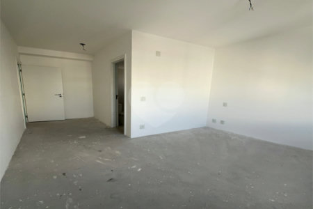 Apartamento à venda com 3 quartos, sendo 1 suíte, em Jardim Prudência, São Paulo, SP