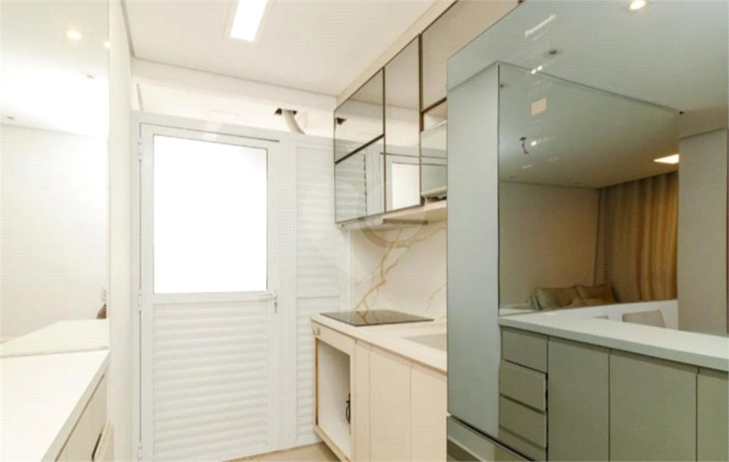 Apartamento à venda com 3 quartos, sendo 1 suíte,  em Vila Medeiros, São Paulo, SP