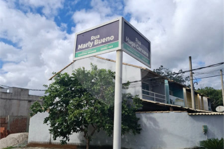 Casa à venda com 2 quartos, sendo 1 suíte,  no condomínio Campina Grande, Rio de Janeiro - RJ