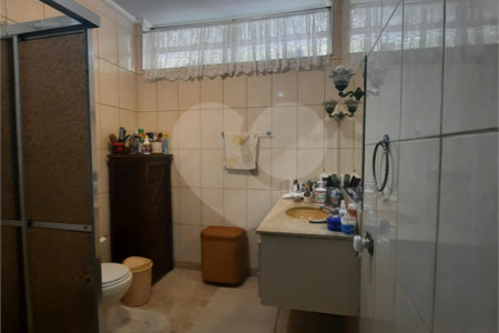 Casa à venda com 4 quartos, sendo 3 suítes,  em Jardim Marajoara, São Paulo, SP