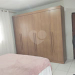 Sobrado à venda com 3 quartos, sendo 1 suíte,  em Jardim Varan, Suzano, SP