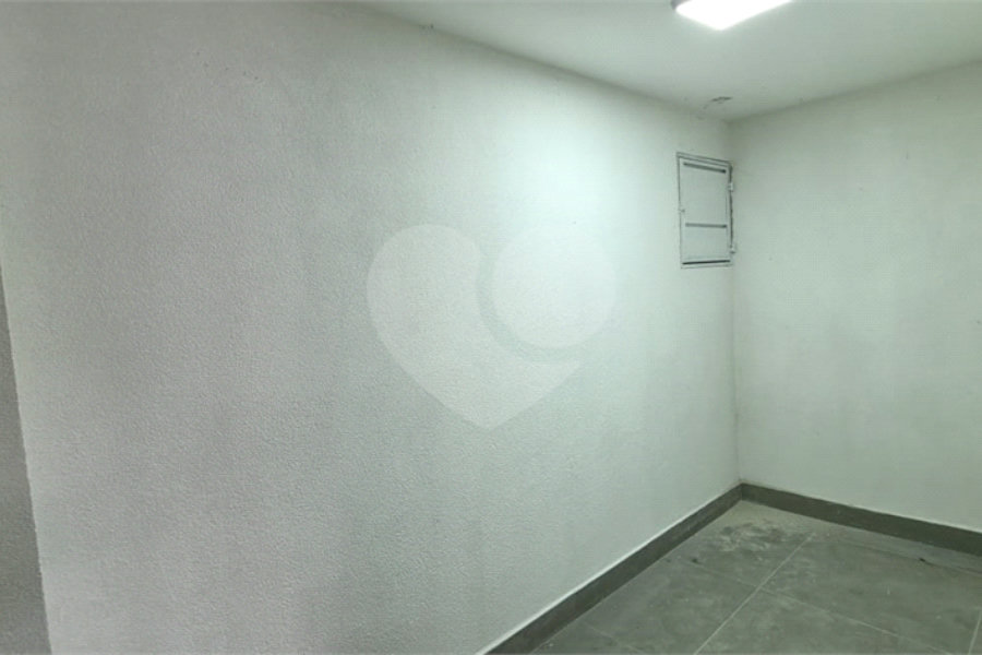 Sobrado à venda com 3 quartos, sendo 1 suíte, em Vila Bonilha, São Paulo, SP