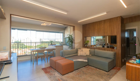 Apartamento à venda com 2 quartos, sendo 1 suíte,  em Chácara Santo Antônio (zona Sul), São Paulo, SP