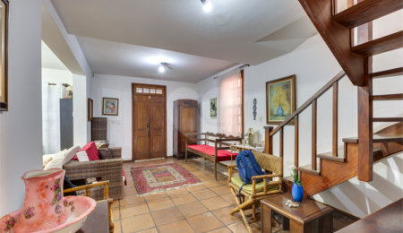 Sobrado à venda com 4 quartos, sendo 2 suítes,  em Chácara Santo Antônio, São Paulo, SP