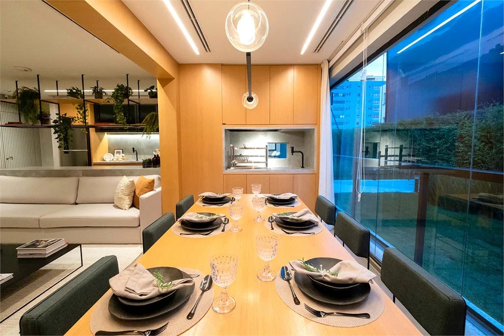 Apartamento à venda com 2 quartos, sendo 1 suíte,  em Pinheiros, São Paulo, SP