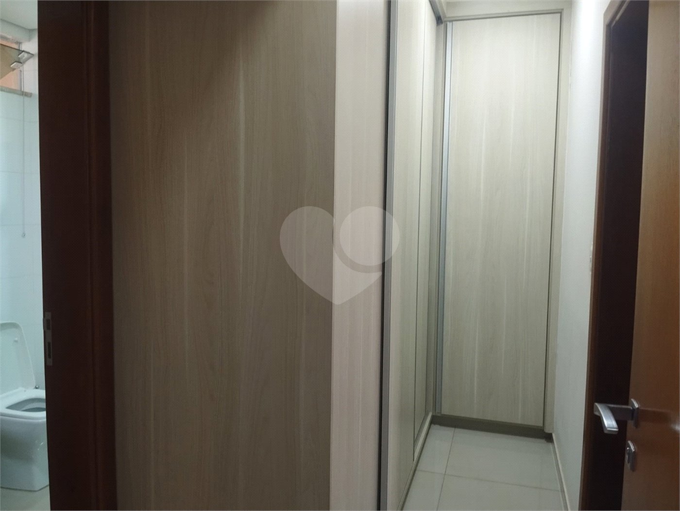 Casa Térrea à venda com 3 quartos, sendo 1 suíte, em Jardim Botânico, Araraquara, SP