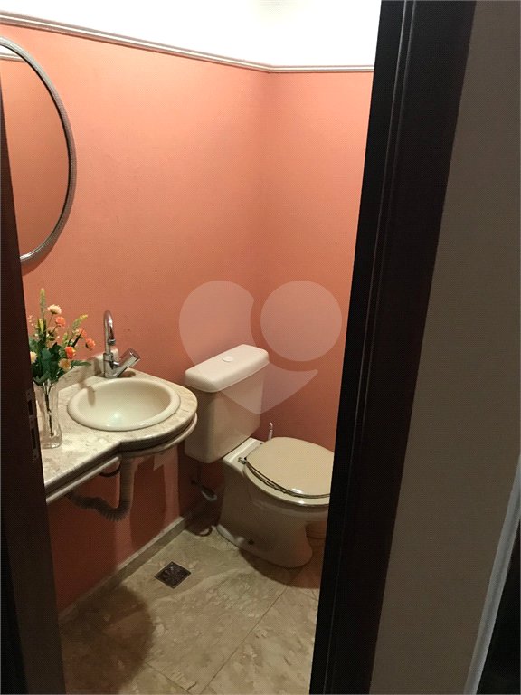 Casa à venda com 5 quartos, sendo 3 suítes, em Recanto das Flores, Indaiatuba, SP