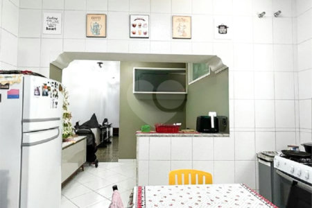 Casa à venda com 4 quartos em Santana, São Paulo, SP