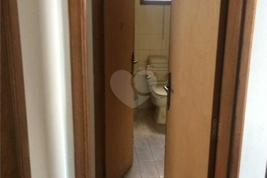 Sobrado à venda com 3 suítes em Tremembé, São Paulo, SP