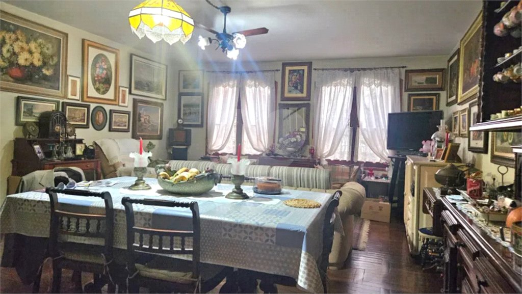 Casa de Vila à venda com 4 quartos, sendo 2 suítes, em Sumarezinho, São Paulo, SP