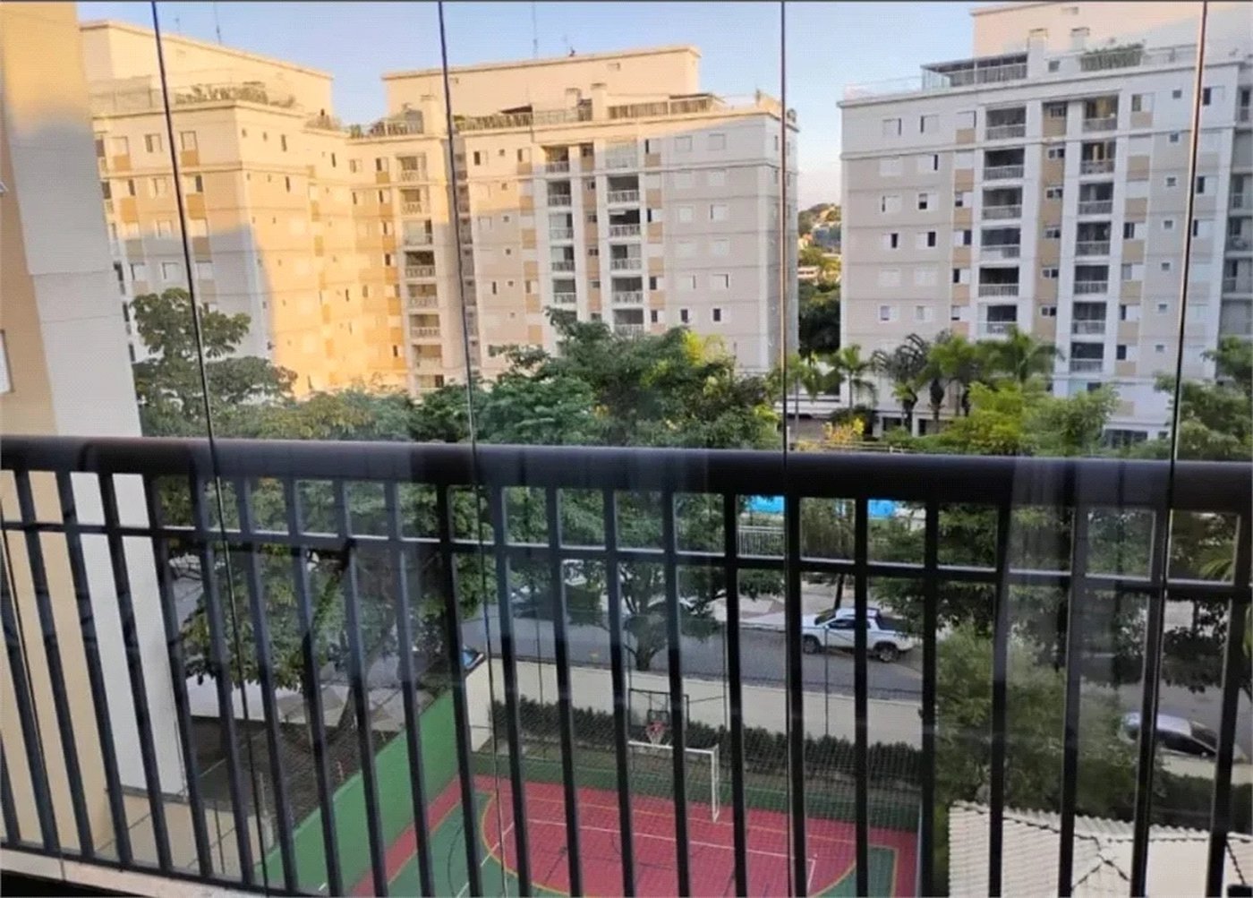 Apartamento à venda com 4 quartos, sendo 1 suíte,  em Cidade São Francisco, São Paulo, SP