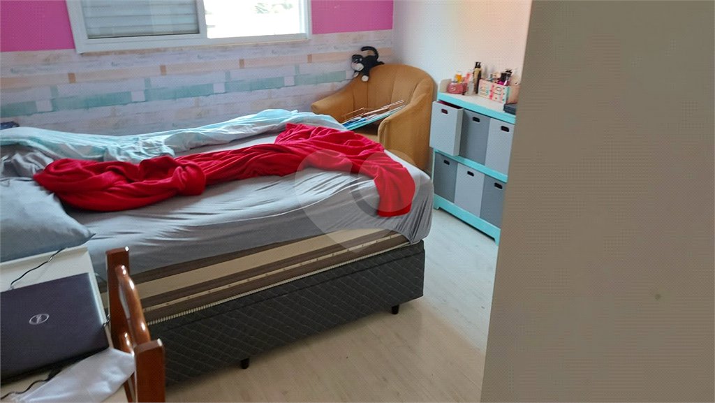 Sobrado à venda com 15 quartos, sendo 1 suíte, em Vila Aurora (zona Norte), São Paulo, SP