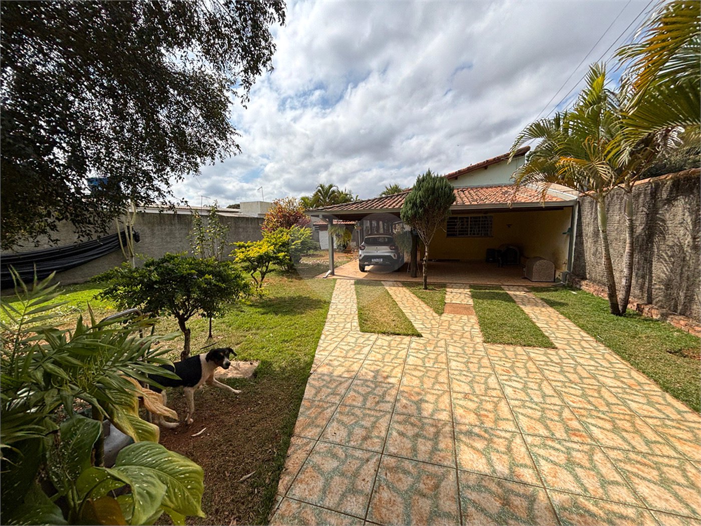 Chácara à venda com 3 quartos em Vila Sottemo, Itapetininga, SP