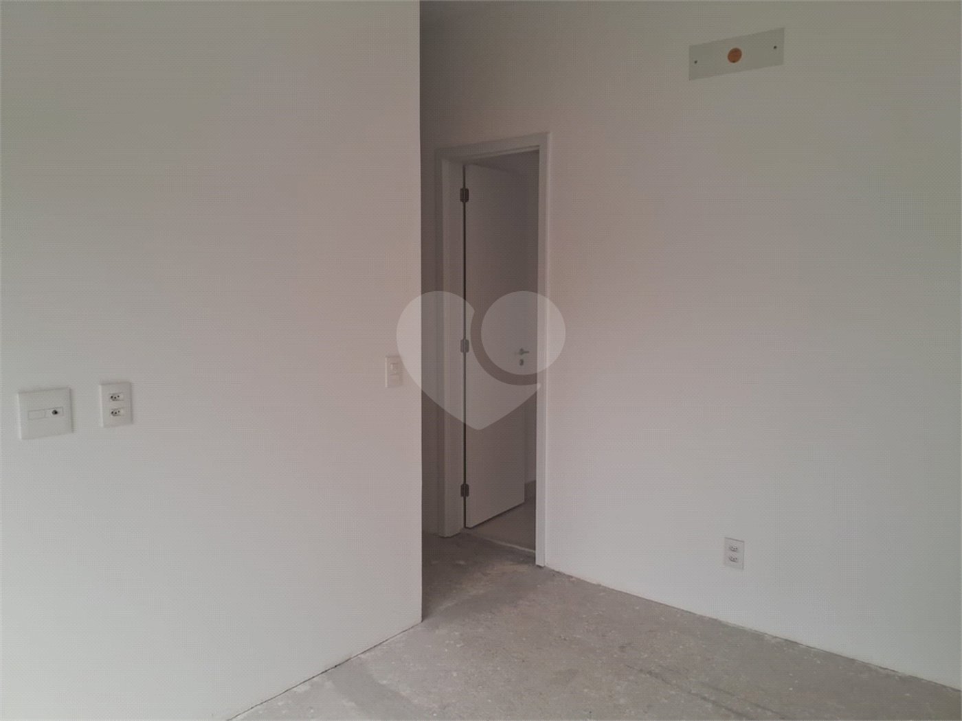 Apartamento à venda com 2 suítes em Alto da Lapa, São Paulo, SP