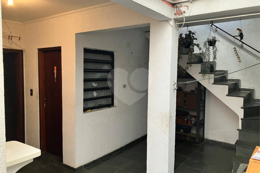 Sobrado à venda com 3 quartos, sendo 1 suíte, em Vila Mazzei, São Paulo, SP