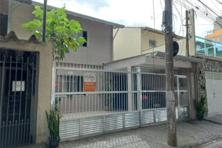 Sobrado à venda com 3 quartos em Jardim Trussardi, São Paulo, SP