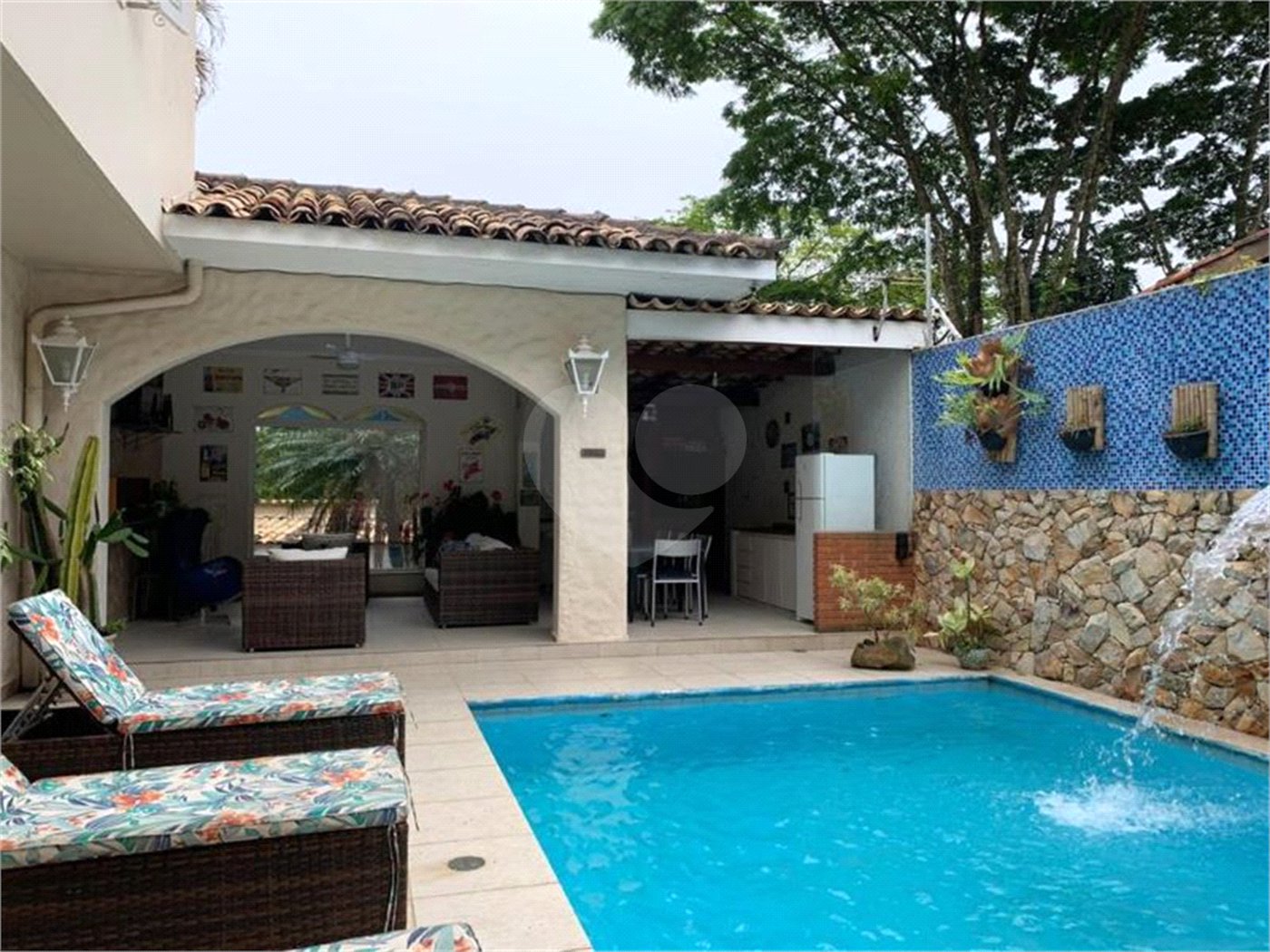 Casa à venda com 4 quartos, sendo 3 suítes,  em Fazenda Morumbi, São Paulo, SP