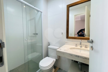 Apartamento à venda com 3 suítes em Vila Gilda, Santo André, SP