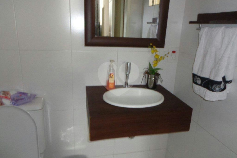 Sobrado à venda com 2 quartos em Vila Mascote, São Paulo, SP