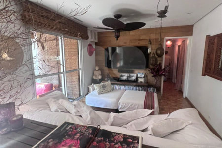 Apartamento à venda com 3 quartos, sendo 1 suíte, em Vila Olímpia, São Paulo, SP