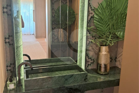 Apartamento à venda com 4 suítes em Vila Mariana, São Paulo, SP