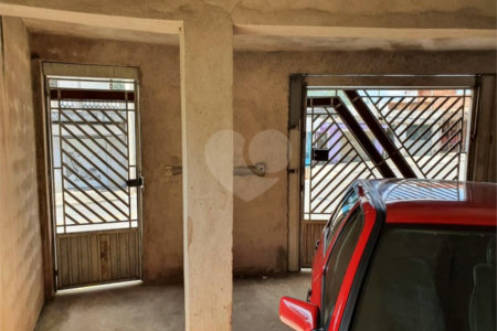 Casa à venda com 3 quartos, sendo 1 suíte, em Jardim Ikeda, Suzano, SP
