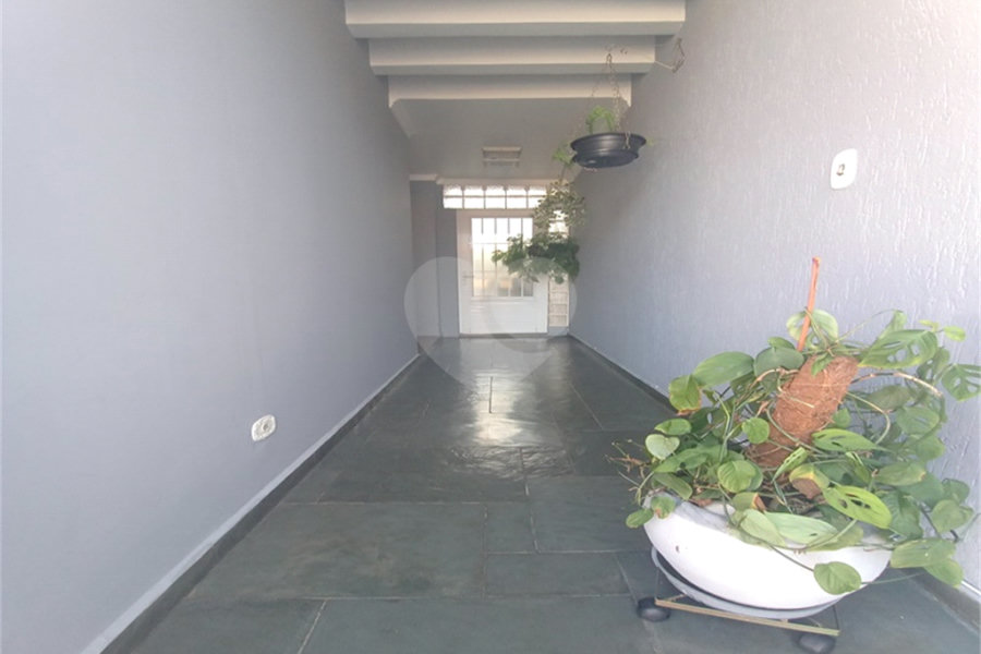 Sobrado à venda com 3 quartos, sendo 1 suíte, em Jardim França, São Paulo, SP