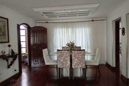 Sobrado à venda com 4 quartos, sendo 1 suíte, em Santana, São Paulo, SP