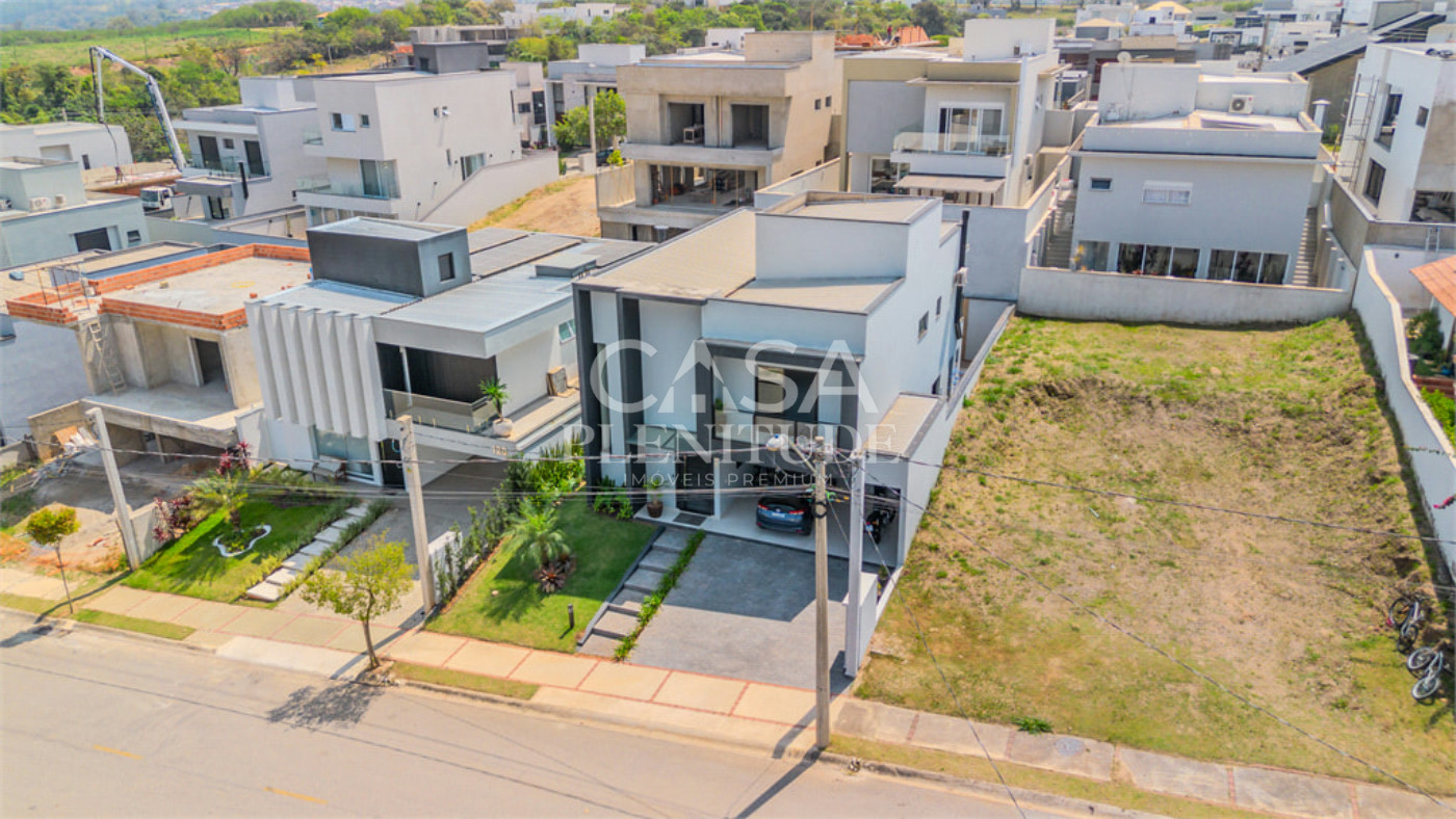 Casa em condomínio à venda com 3 suítes em Chácaras Residenciais Santa Maria, Votorantim, SP