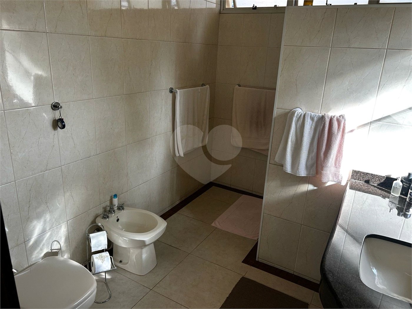 Casa à venda com 4 quartos, sendo 2 suítes, em Vila Aparecida, Itapetininga, SP